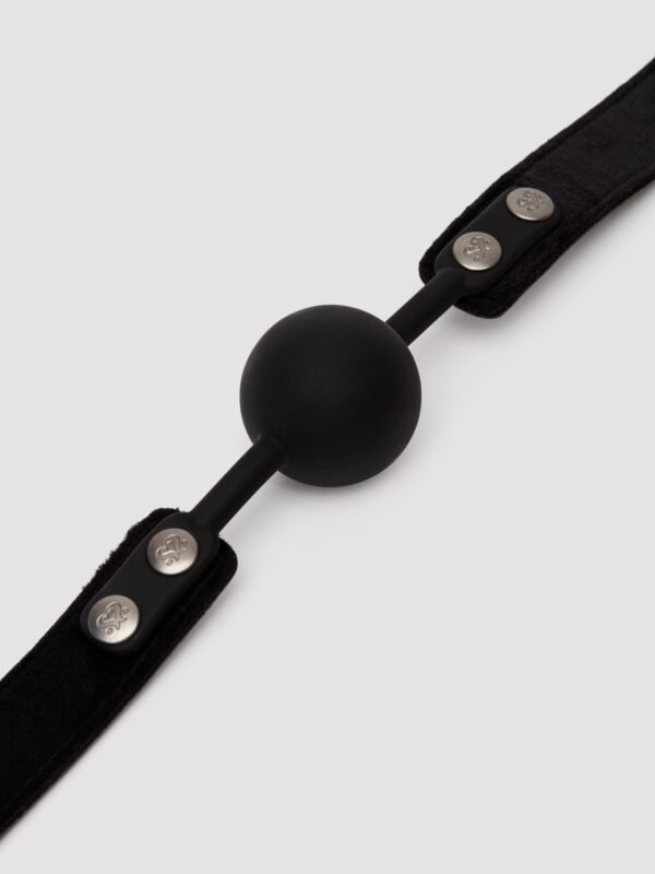 SEI MIO Strictly Come Quietly Soft Strap Silicone Ball Gag