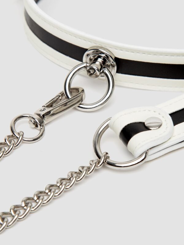 Bondage Boutique Glow-in-the-Dark Collar and Lead