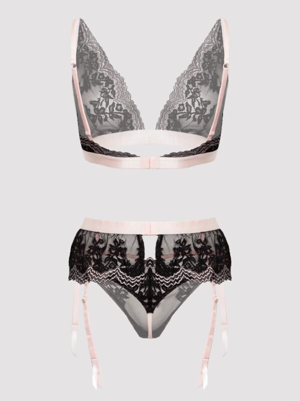 a48103g85835_6 Lovehoney Plus Size Lustrous Lace Black Bra