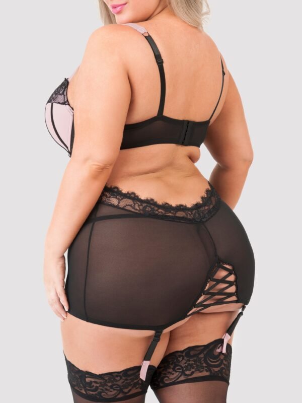 Lovehoney Plus Size Boudoir Belle Blush Pink Cut-Out Chemise Set