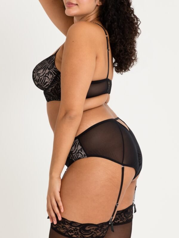 Lovehoney Plus Size Parisienne Charm Black Lace Crotchless Bra Set