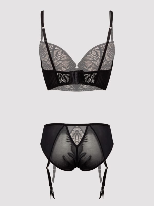 Lovehoney Plus Size Parisienne Charm Black Lace Crotchless Bra Set