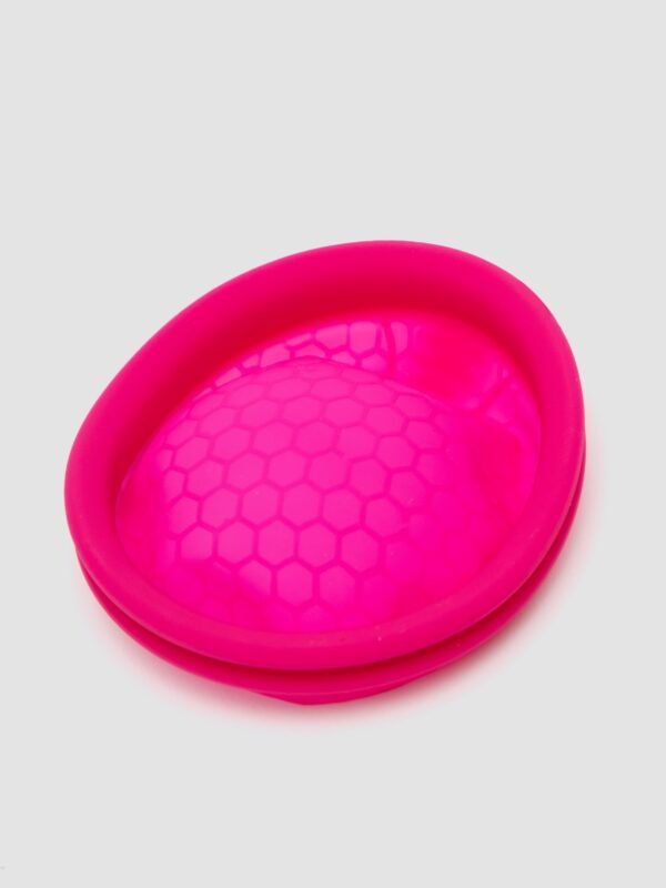 85289_4 Intimina Ziggy 2 Flat-Fit Menstrual Cup B