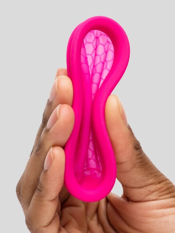 85289_5 Intimina Ziggy 2 Flat-Fit Menstrual Cup B
