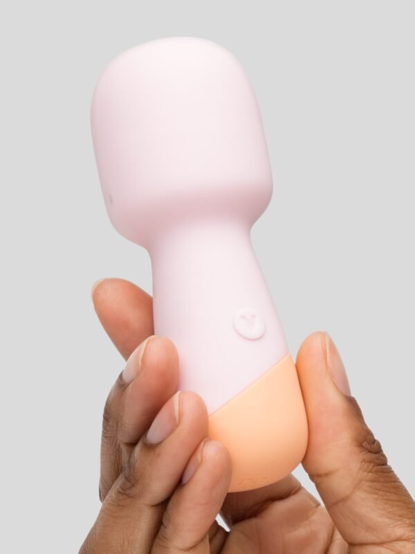 a47603g85184_4 Vush Peachy Rechargeable Silicone Mini Wand Massager