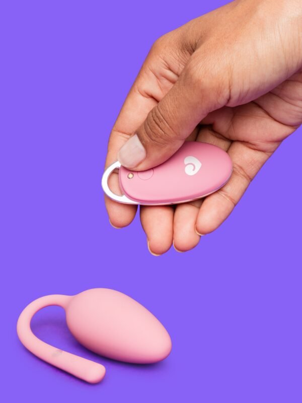 a48173g85910_4 Lovehoney mon ami Remote Control Vibrating Love Egg