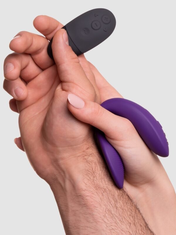 a49433g87441_3 We-Vibe Sync 2 Purple Remote Control and App Rechargeable Couple's Vibrator