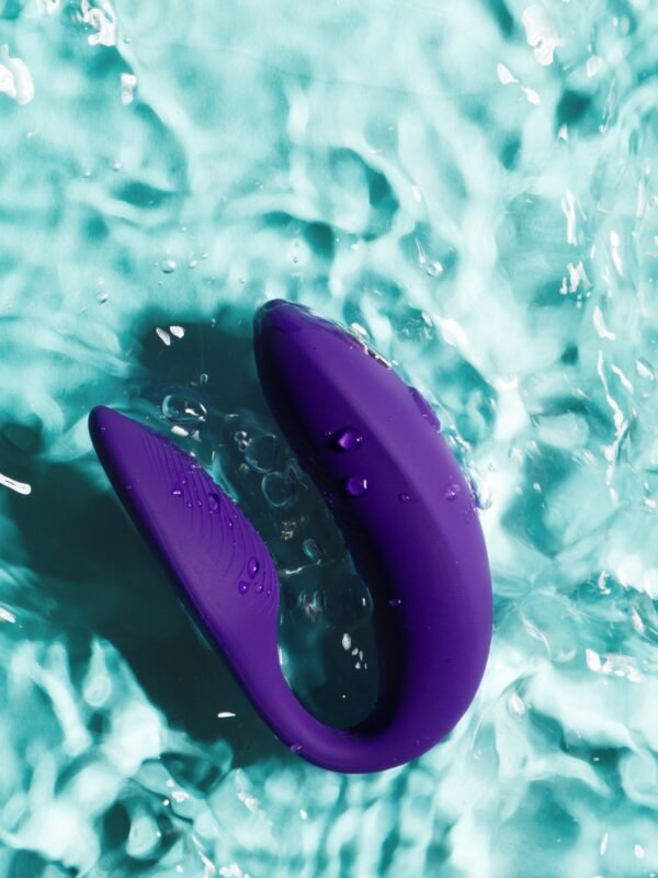 a49433g87441_5 We-Vibe Sync 2 Purple Remote Control and App Rechargeable Couple's Vibrator