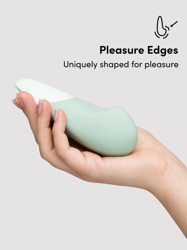 86810_4 Womanizer Vibe Green Rechargeable Clitoral Vibrator