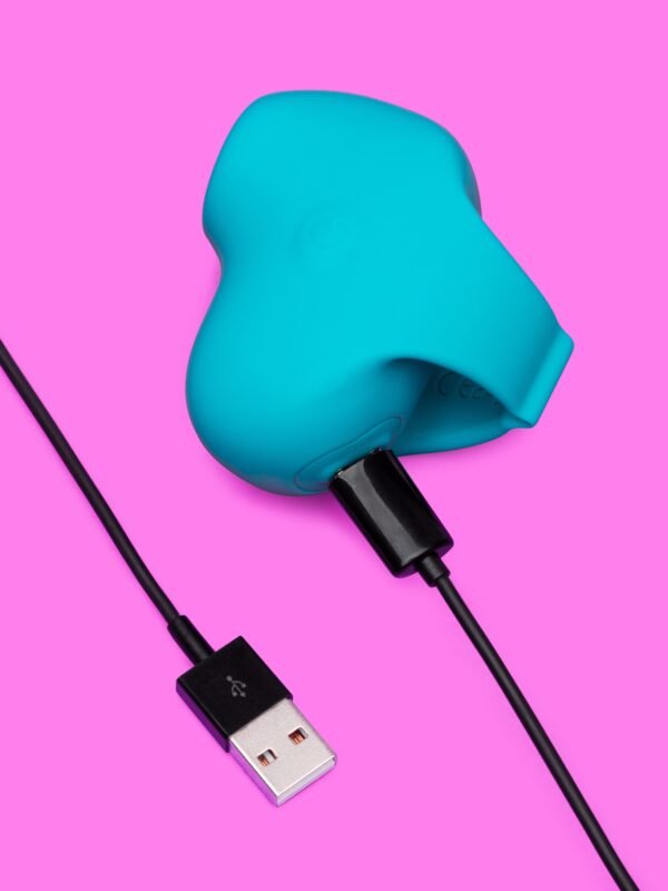 a48514g86361_7 Lovehoney mon ami Thrillseeker Finger Clitoral Suction Stimulator