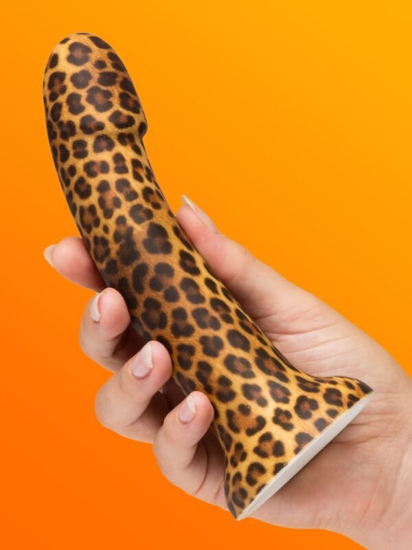 Leopard Print Silicone Dildo 7 Inches